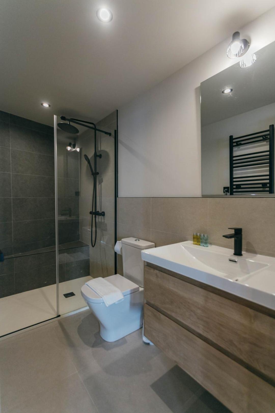 Elegant And Luxury 2Bd 2Bth- Alfalfa Seville Luaran gambar