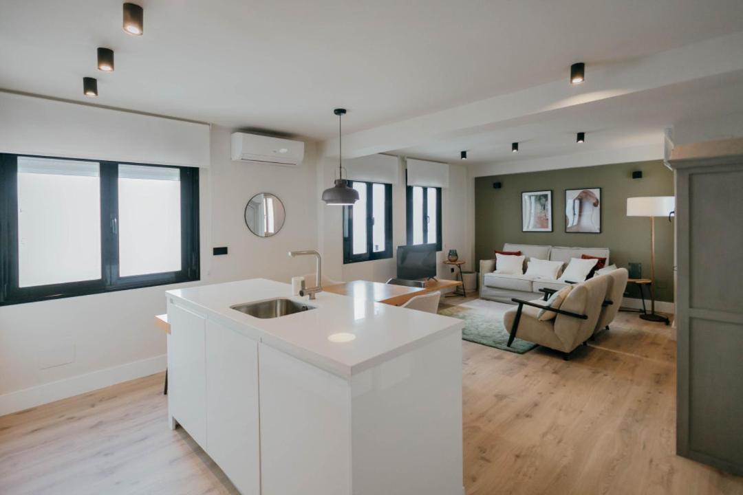Elegant And Luxury 2Bd 2Bth- Alfalfa Seville Luaran gambar